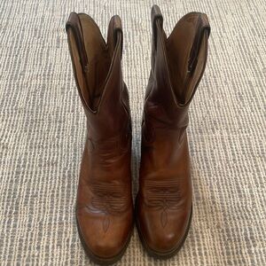 Mens Justin Cowboy Boots
Style# 3405